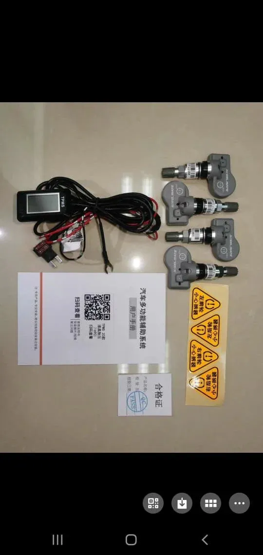 Small Display TPMS With Internal Sensors
