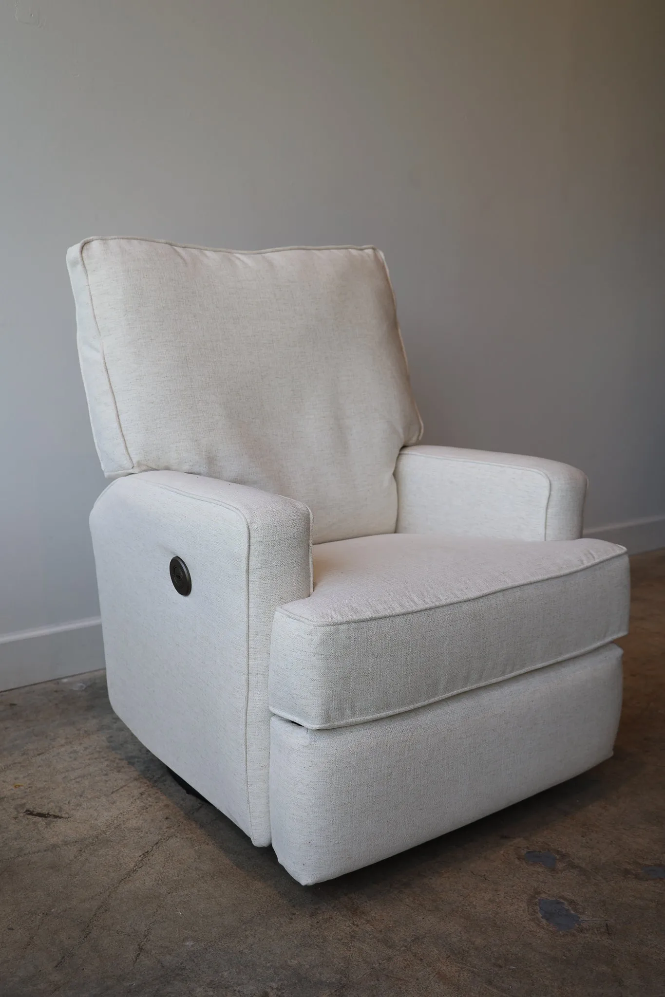 Snow Power Swivel Glider Recliner Chair